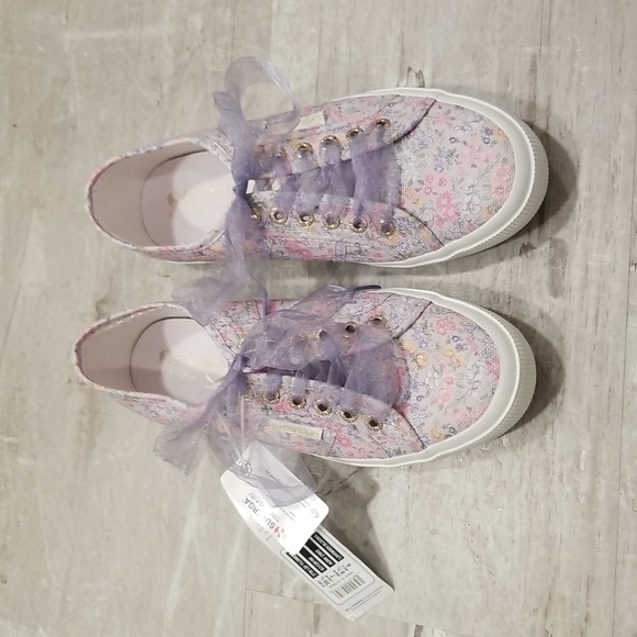 💕LOVESHACKFANCY x SUPERGA💕 Classic Sneaker ~ Lavender Blooms Floral US 8.5 NWT - Picture 10 of 16